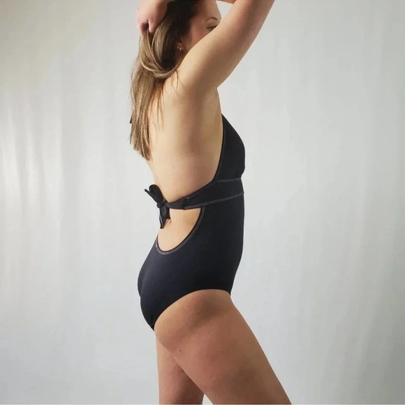 Ann Cole Collection Swimsuit - Picture 8 of 10